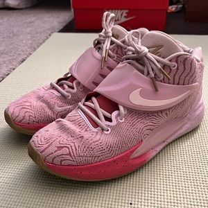 Men’s KD 14 Aunt Pearl
